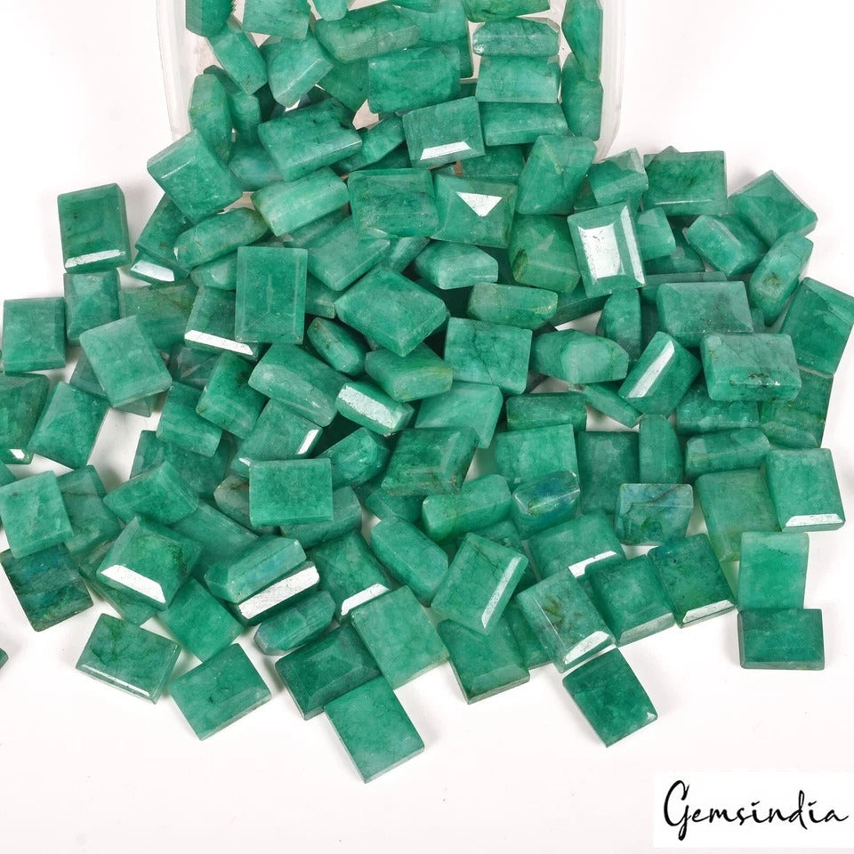 Natural 2500Ct Fine Cut Colombian Green Emerald Best Loose Gemstone Lot for Ring
