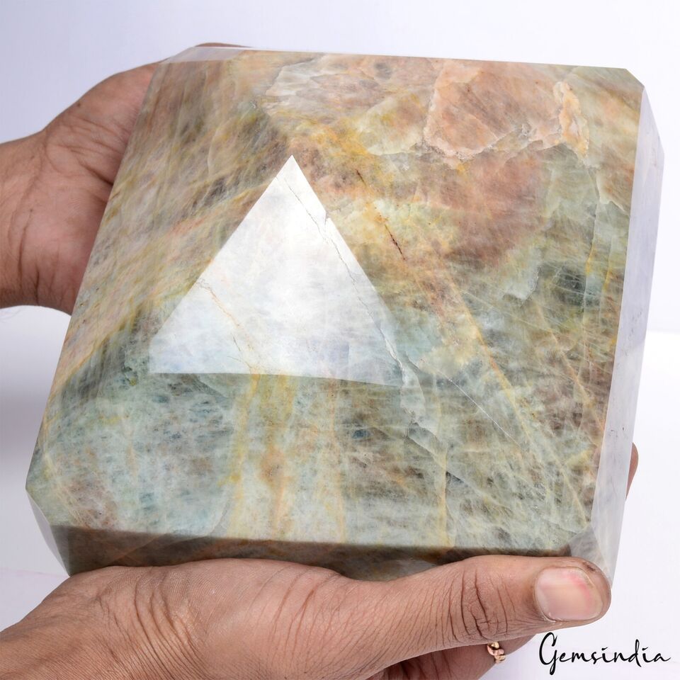 Beryl Loose Gemstone, Untreated, Blue — 5.6x5.4x3.9 Inch, 22000 Ct (4.4 Kg), Brazil