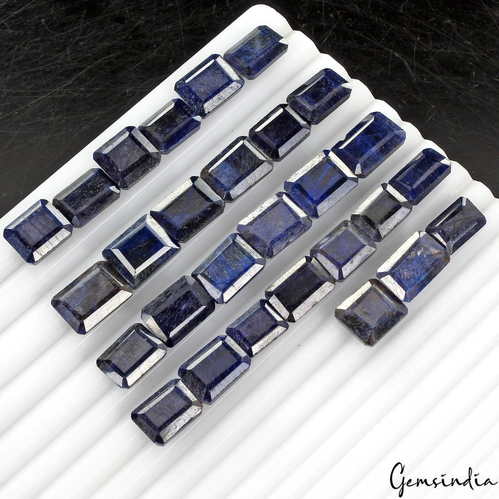 Blue Sapphire Lot, Loose Gemstone — 28 Pieces, 11mm to 15mm, 300 Ct, Madagascar