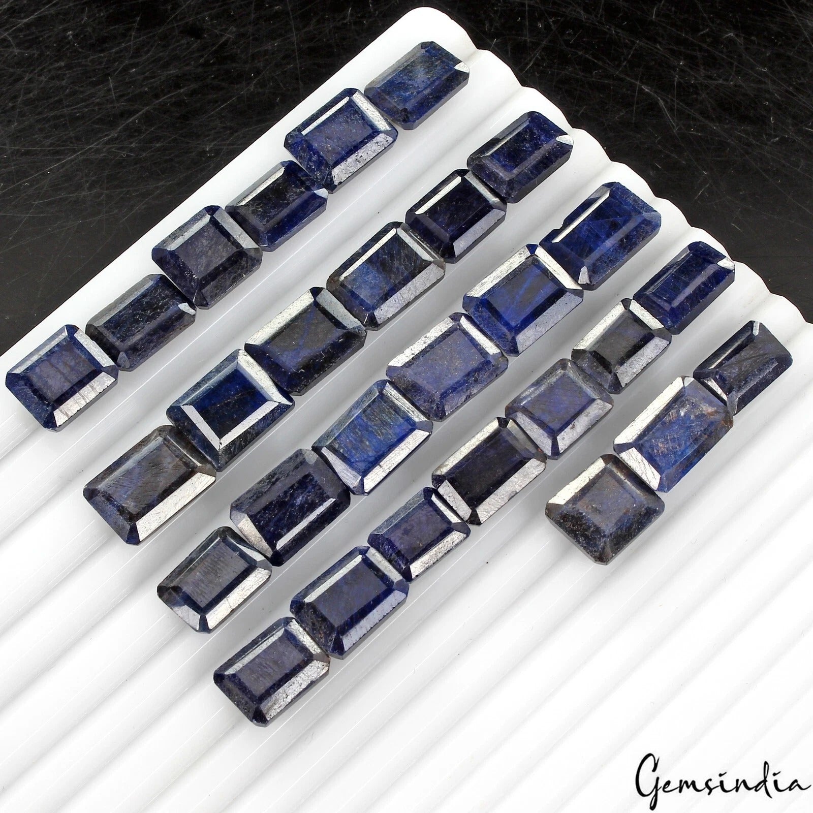 Blue Sapphire Lot, Loose Gemstone — 28 Pieces, 11mm to 15mm, 300 Ct, Madagascar