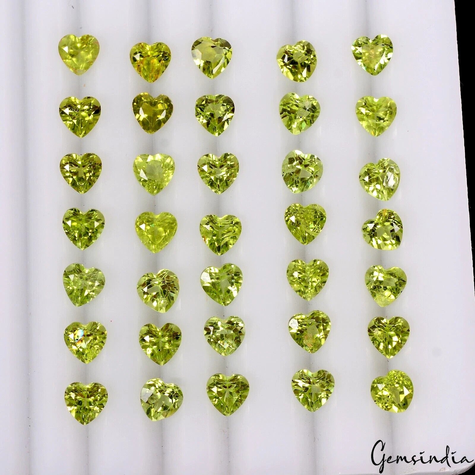Peridot Lot, Loose Gemstone, Green — 35 Pieces, 5mm, 18.20 Ct