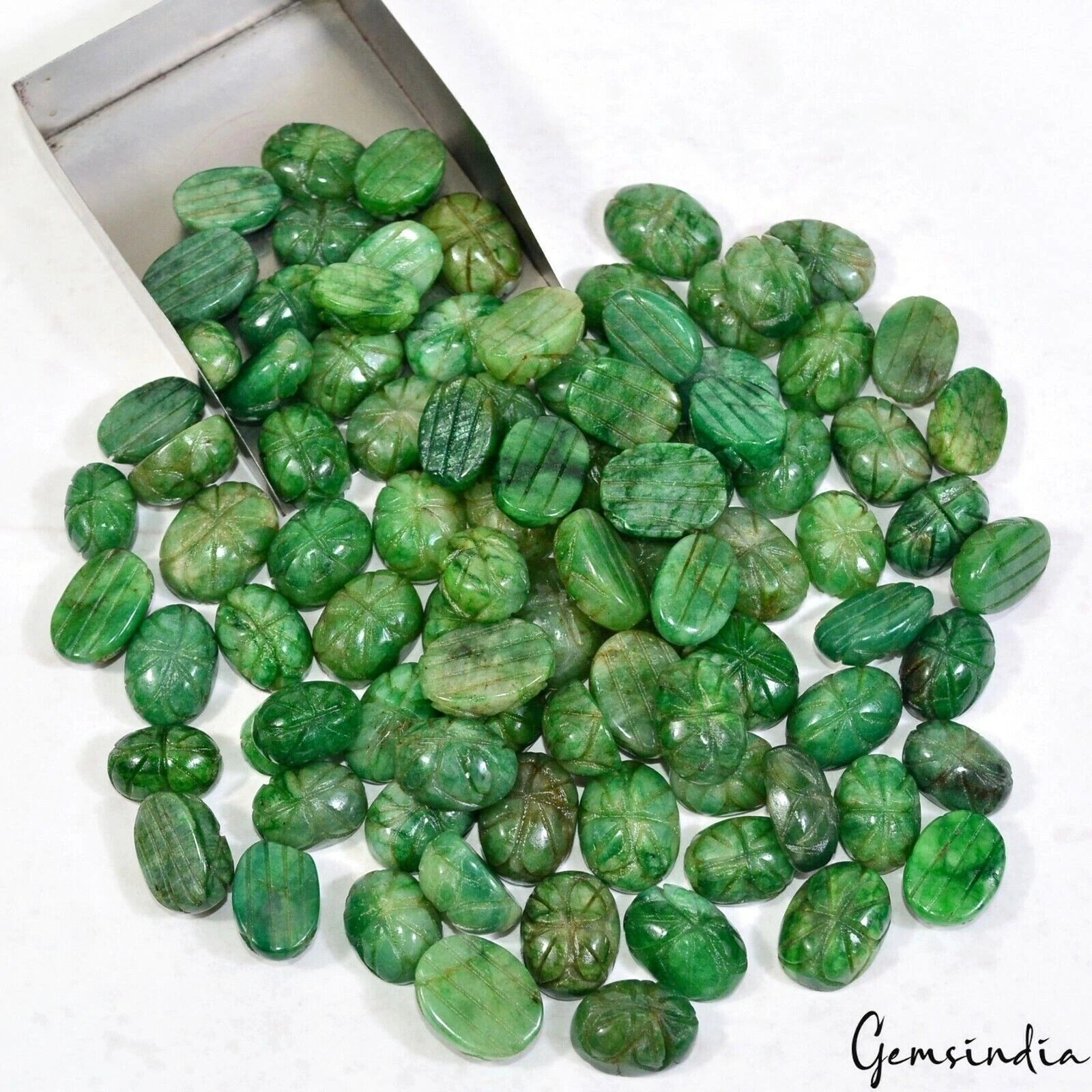 90 Pcs Natural Carved Emerald 14-18mm Stunning Green Ring Size Gemstones~1000 Ct