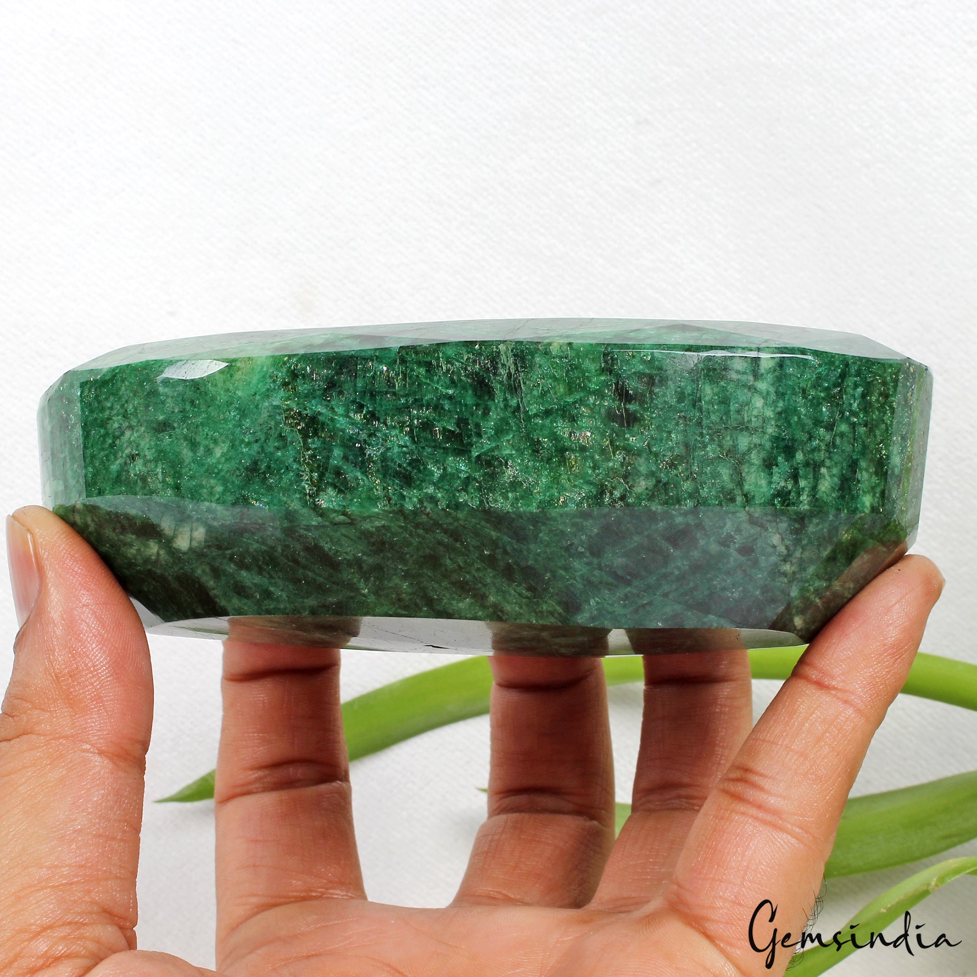 3700 Carat Natural Huge Green Emerald Earth-Mined Museum Size Oval Cut Gemstone