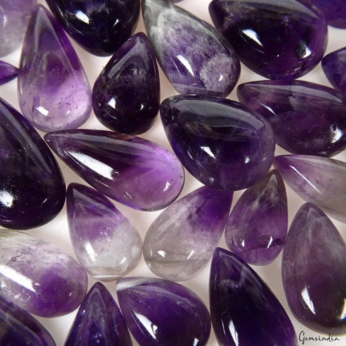 Amethyst Lot, Cabochon, Untreated, Purple — 43 Pieces, 14mm to 22mm, 350 Ct, Madagascar
