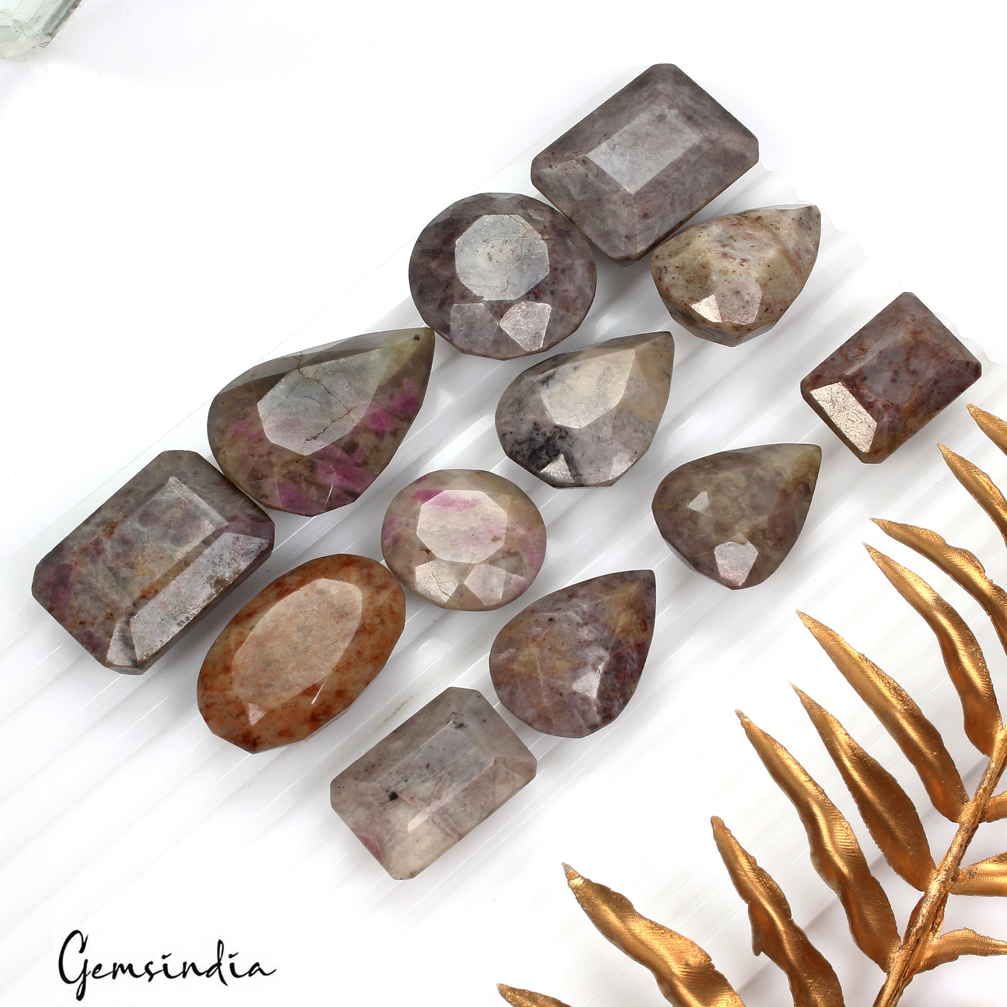 Ruby Lot, Loose Gemstone, Untreated — 12 Pieces, 25mm to 41mm, 1030 Ct