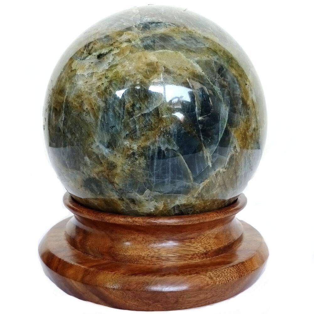 Labradorite Sphere — 5.5 Inch in diameter, 3.85 Kg (19250 Ct)