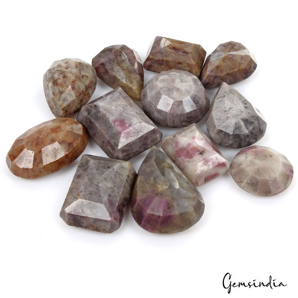Ruby Lot, Loose Gemstone, Untreated — 12 Pieces, 25mm to 41mm, 1030 Ct