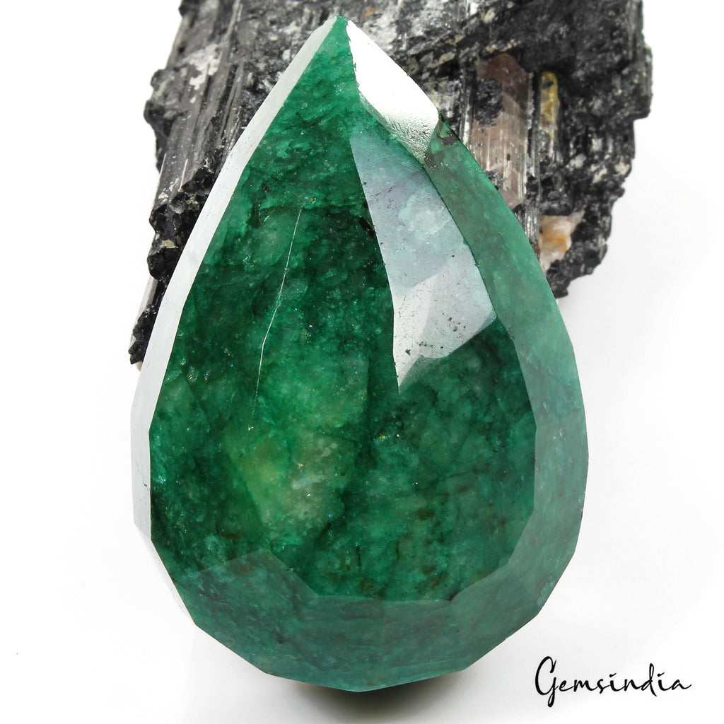 1560 Cts Natural Green Emerald Pear Cut Huge Earth Mined Museum Size Gemstone