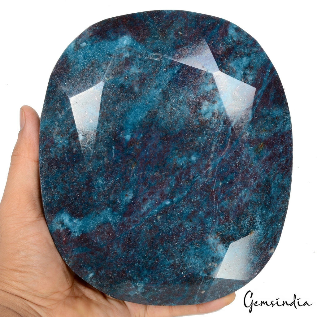 Ruby Kyanite Loose Gemstone, Oval Cut, Untreated — 7.3x6.4x2.4 Inches, 21000 Ct (4.2 Kg), Madagascar