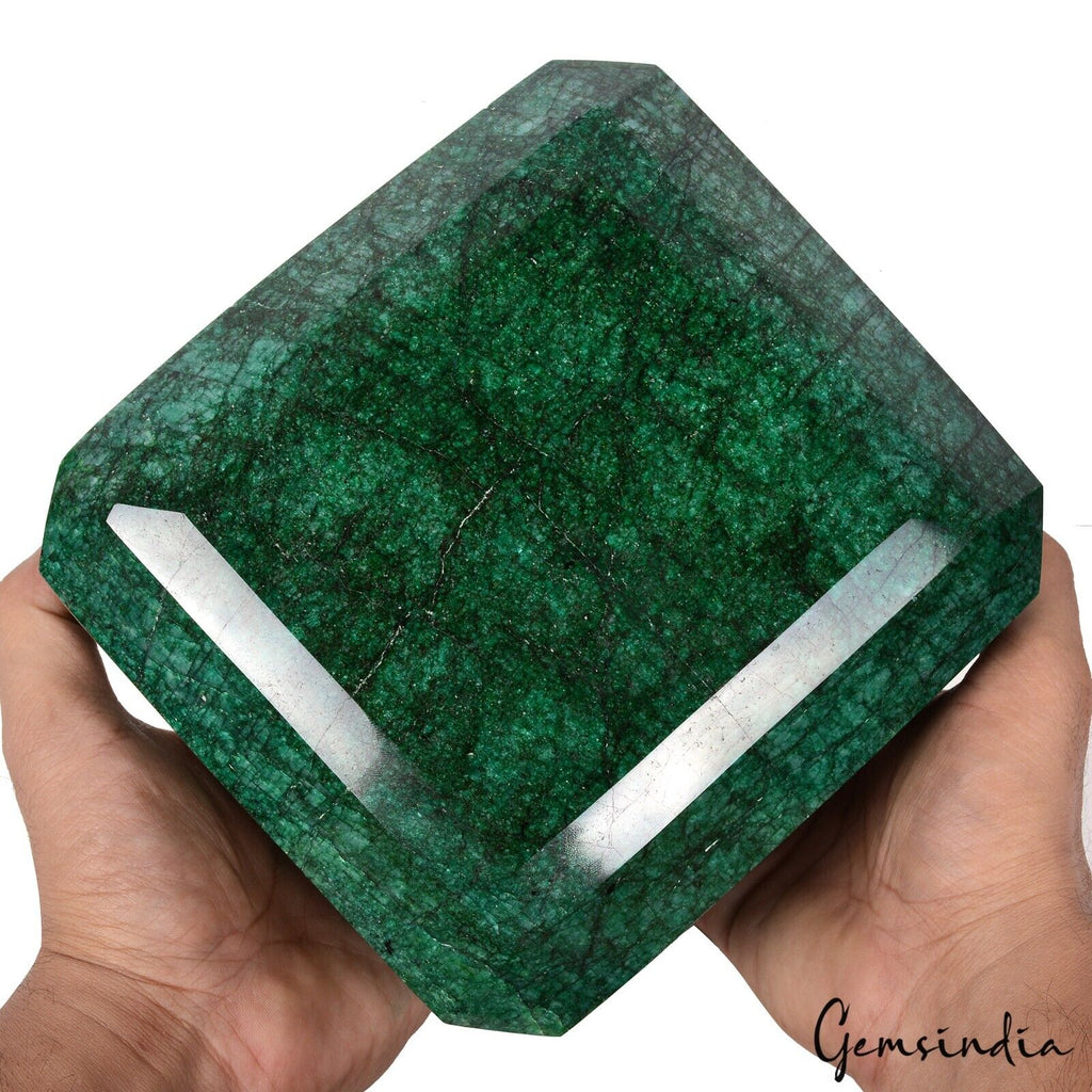 5.89Kilo Natural Brazilian Green Emerald Museum Grade Octagon Cut Huge Loose Gem