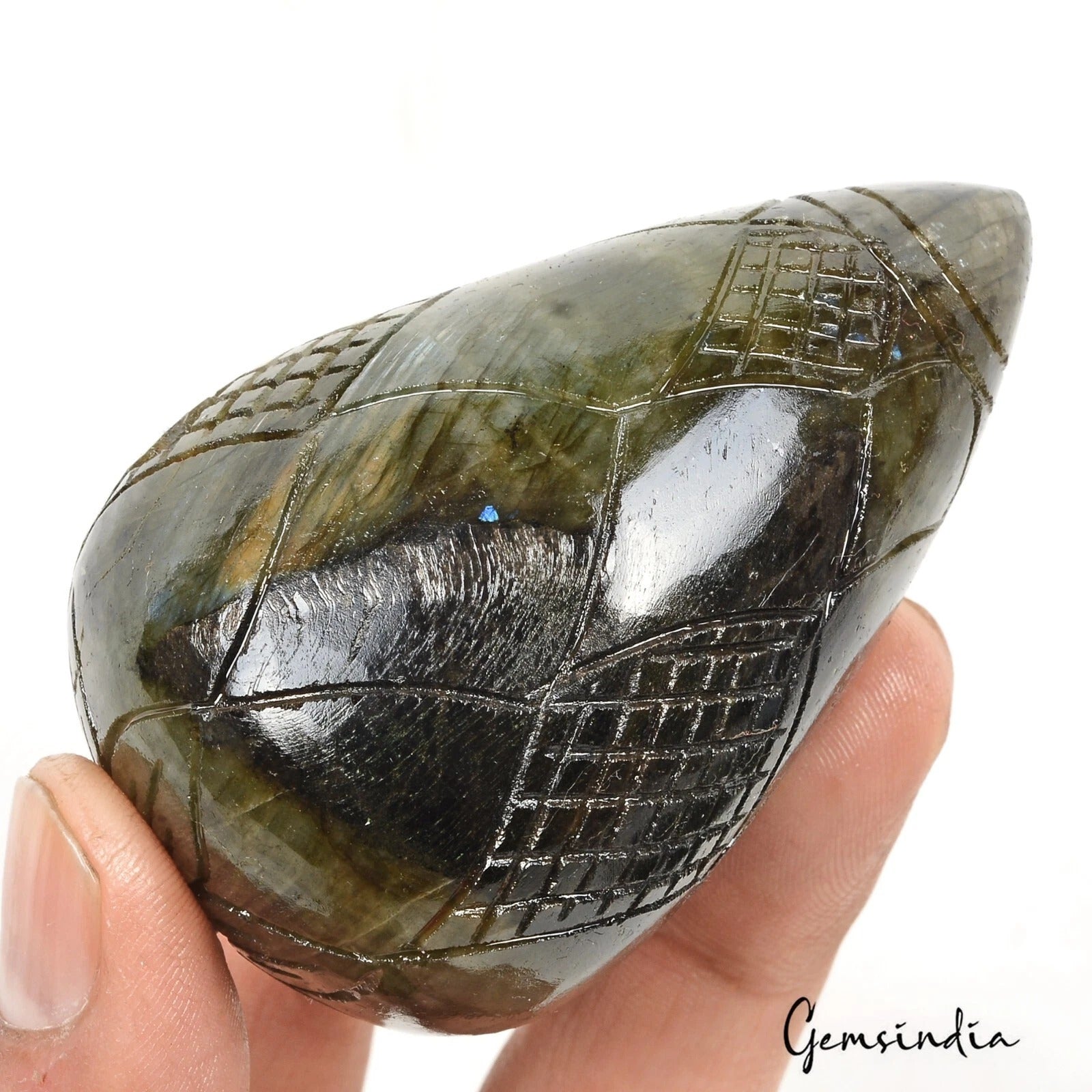 Labradorite Carving — 73 x 45 x 43mm, 1030 Ct