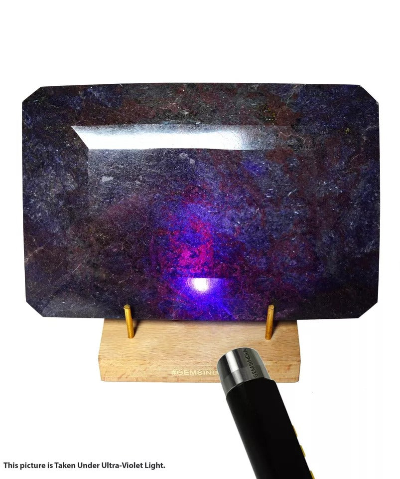 4.7 Kilo Natural Blue Sapphire Octagon Cut Earth mined Huge Museum Size Gemstone