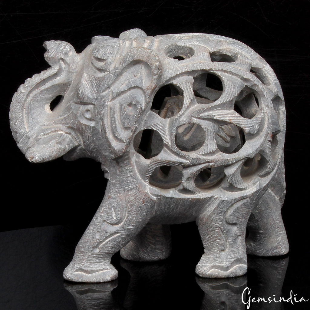 1270 Ct Handmade Soapstone Elephant Statue Home Decor /Animal Figurine Sculpture