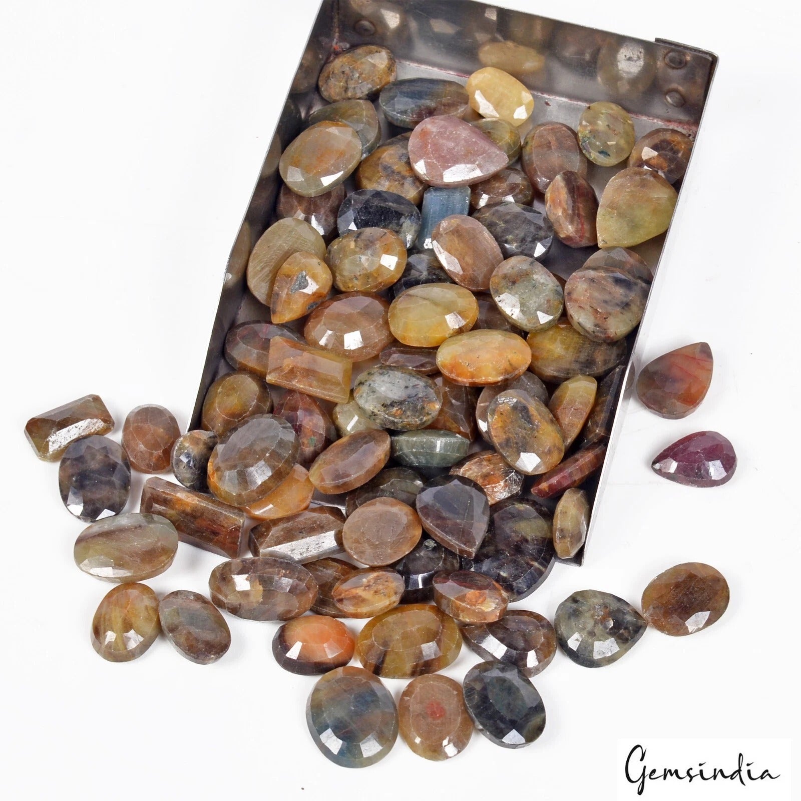 Sapphire Lot, Loose Gemstone, Oval, Pear Round & Rectangular Cut, Untreated — 79 Pieces, 11mm to 21mm, 1000 Ct, Madagascar