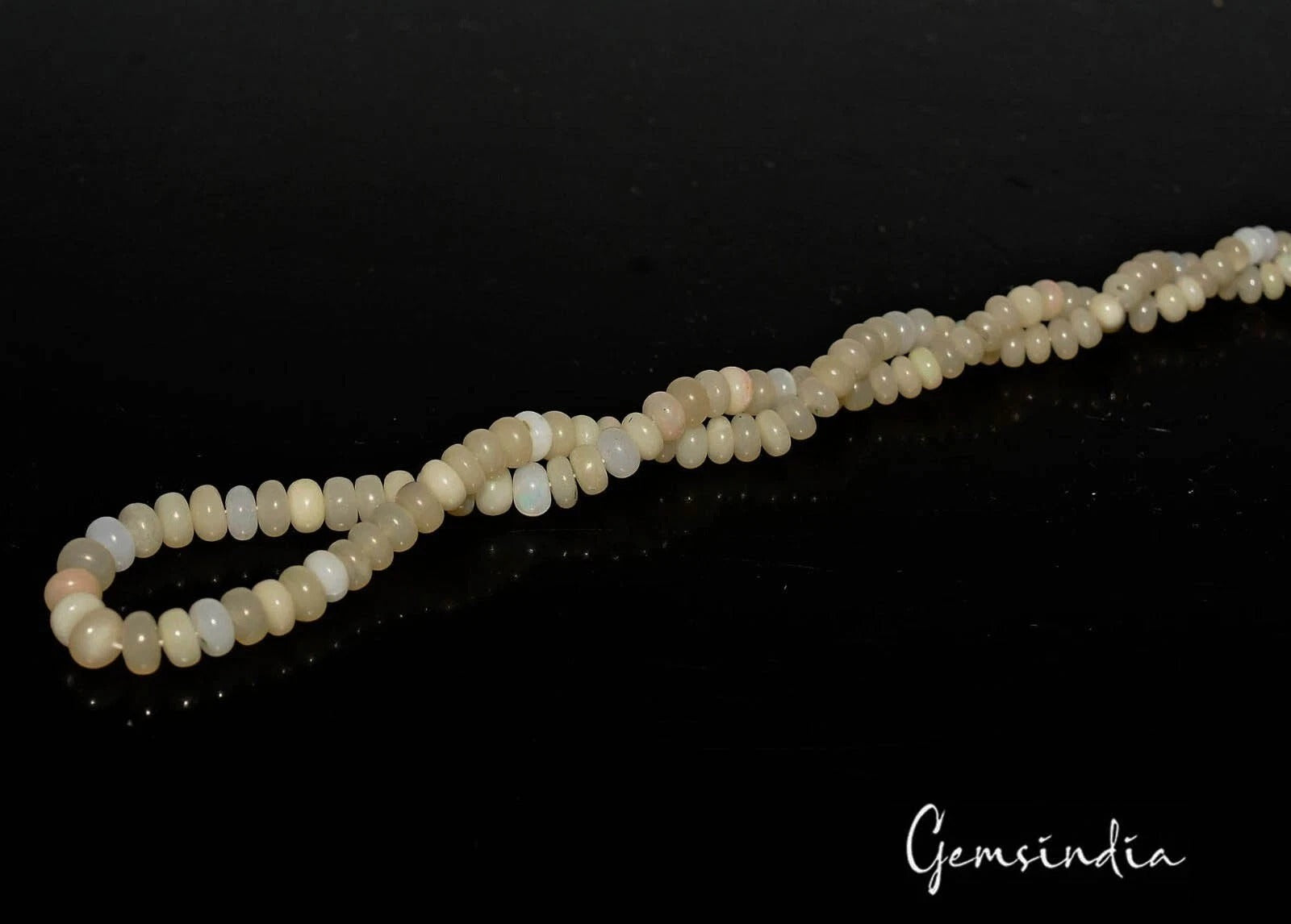 Opal Loose Gemstone, Untreated — 3mm to 5mm, 37.20 Ct, Ethiopia