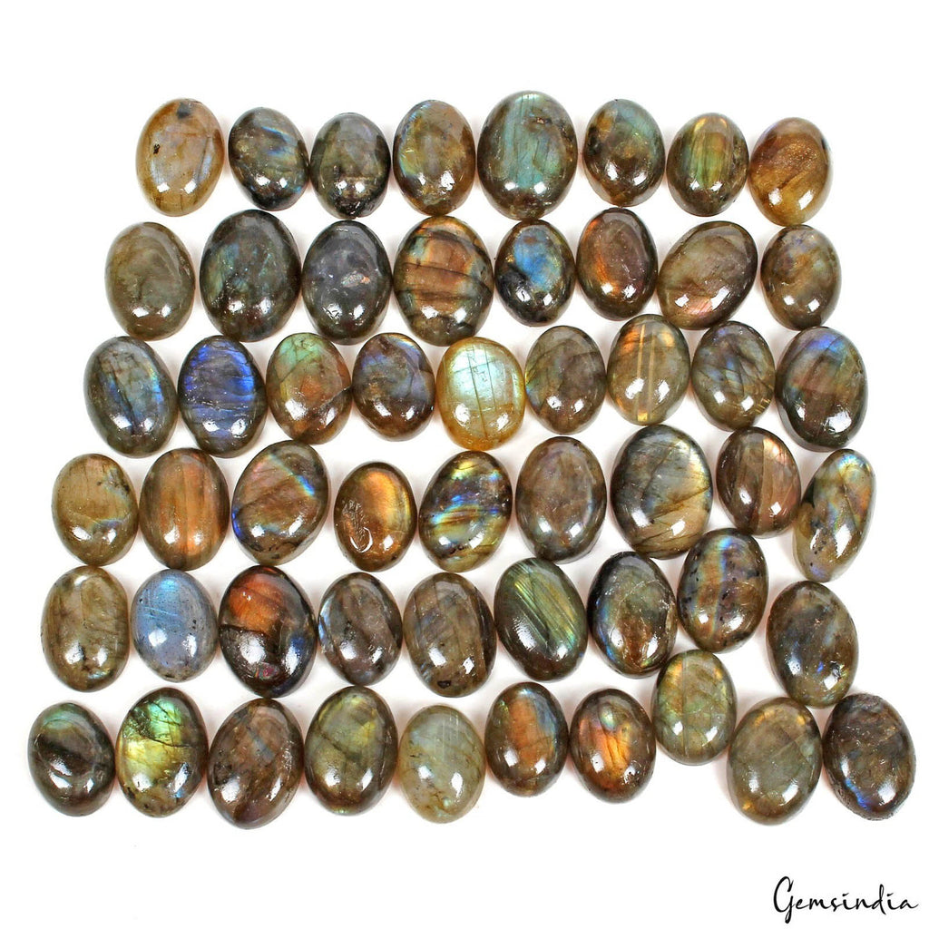 Labradorite Lot, Cabochon, Oval Cabochon, Untreated — 53 Pieces, 15mm to 19mm, 600 Ct