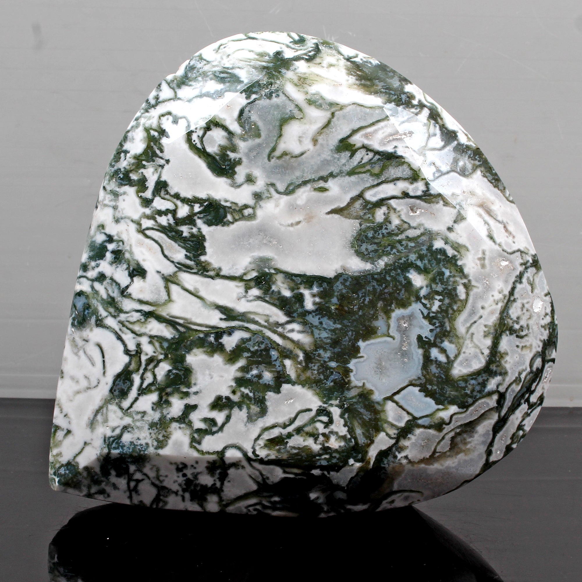1.7 Kilo Natural Moss Agate Pear Faceted Museum Grade Rare Gemstone 5.5x5.3 in