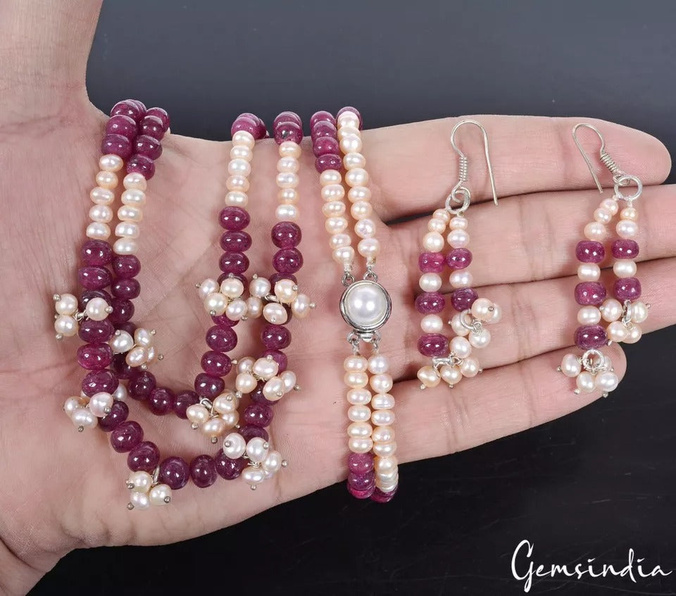 468.80 Ct Natural Red Ruby & Freshwater Pearl Beaded Handmade Necklace & Earring