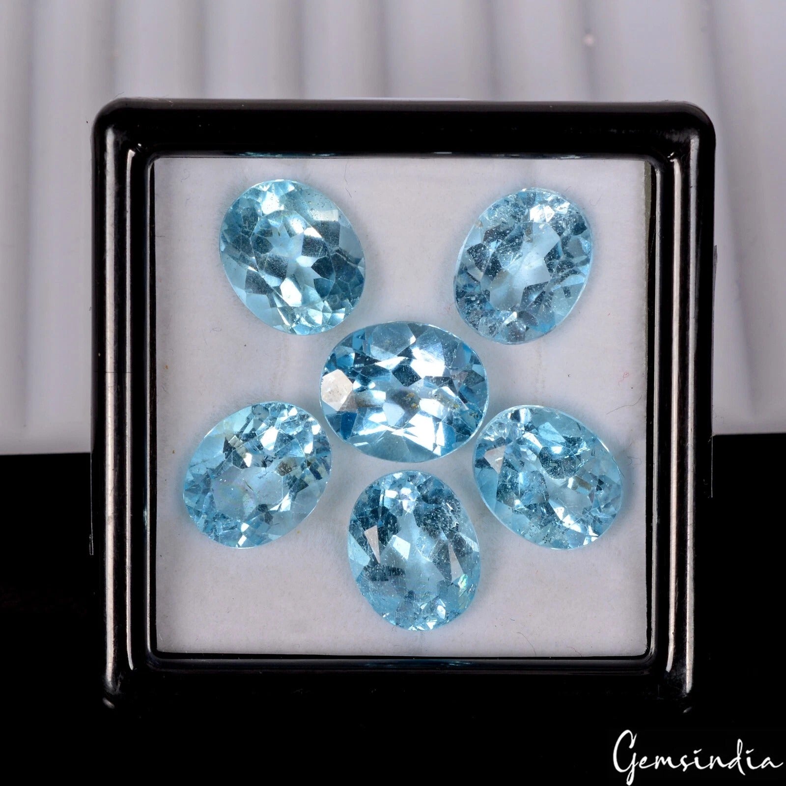 Blue Topaz Lot, Loose Gemstone, Oval Cut — 6 Pieces, 11x8 mm, 26.40 Ct, Brazil