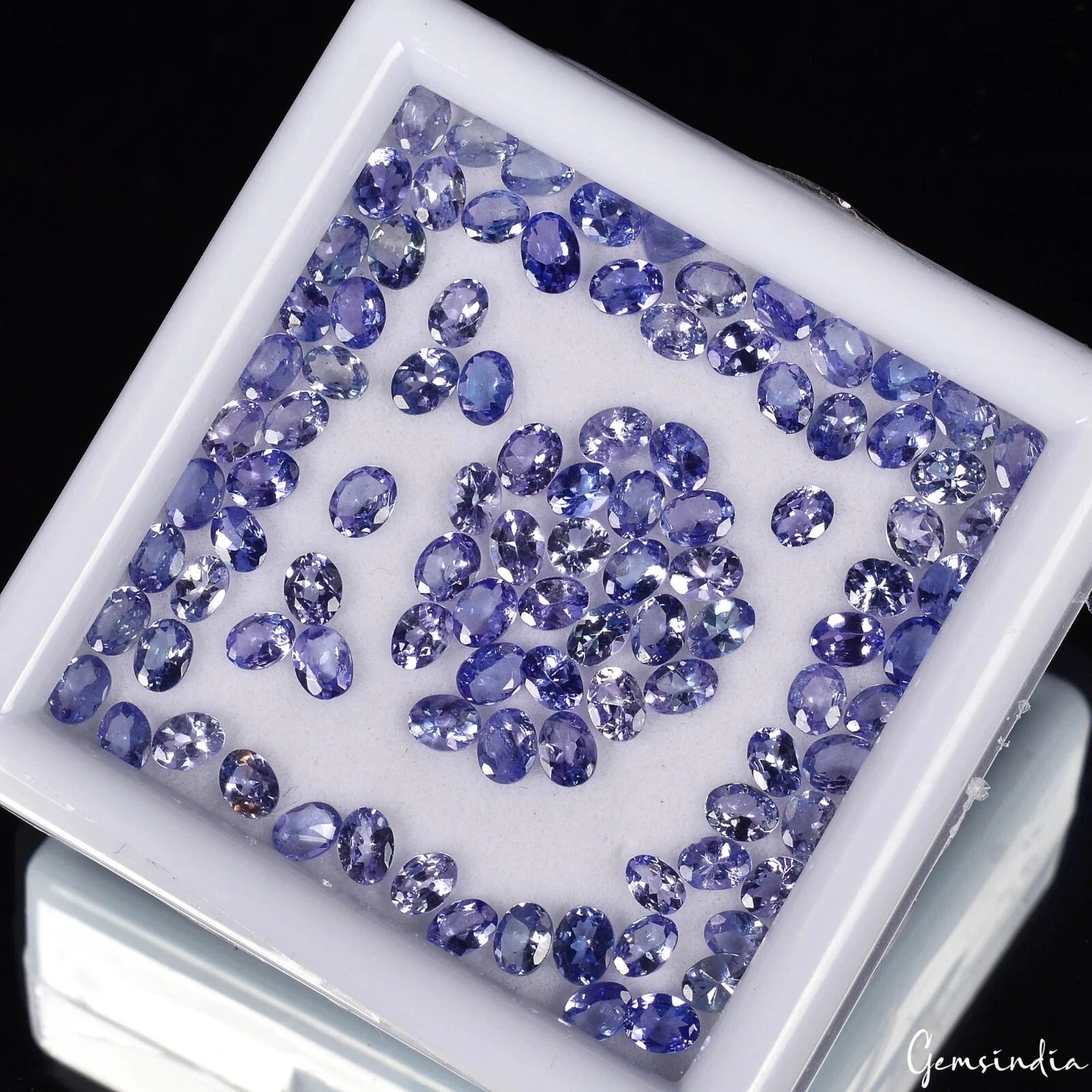 Tanzanite Lot, Loose Gemstone, Untreated, Violet — 100 Pieces, 4x3mm, 16.30 Ct, Tanzania