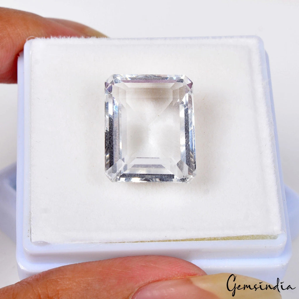 Aquamarine Loose Gemstone, Octagon cut, Untreated — 17x13x7 mm, 15.00 Ct, Brazil