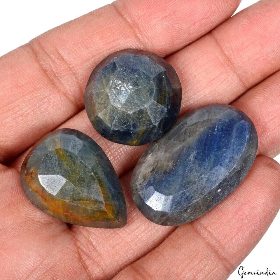 Blue Sapphire Lot, Loose Gemstone, Untreated — 3 Pieces, 21mm to 31mm, 165.40 Ct, Madagascar
