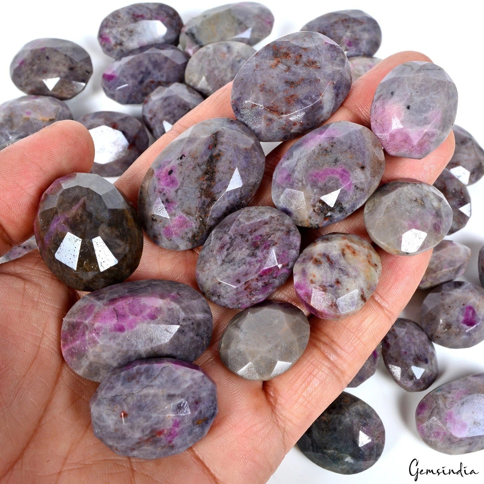 Ruby Lot, Loose Gemstone, Untreated — 40 Pieces, 21mm to 36mm, 2770 Ct, Madagascar