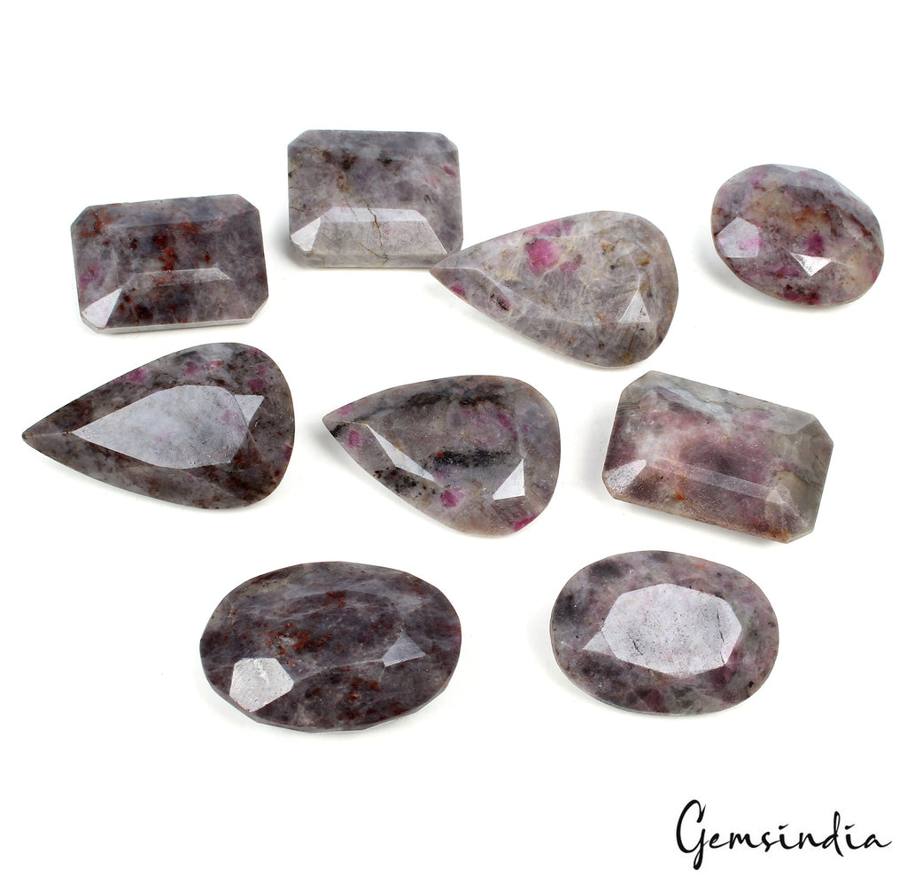 890 Ct Natural Untreated Bi-Color Ruby in Crystal Matrix Mix Cut Loose Gemstone