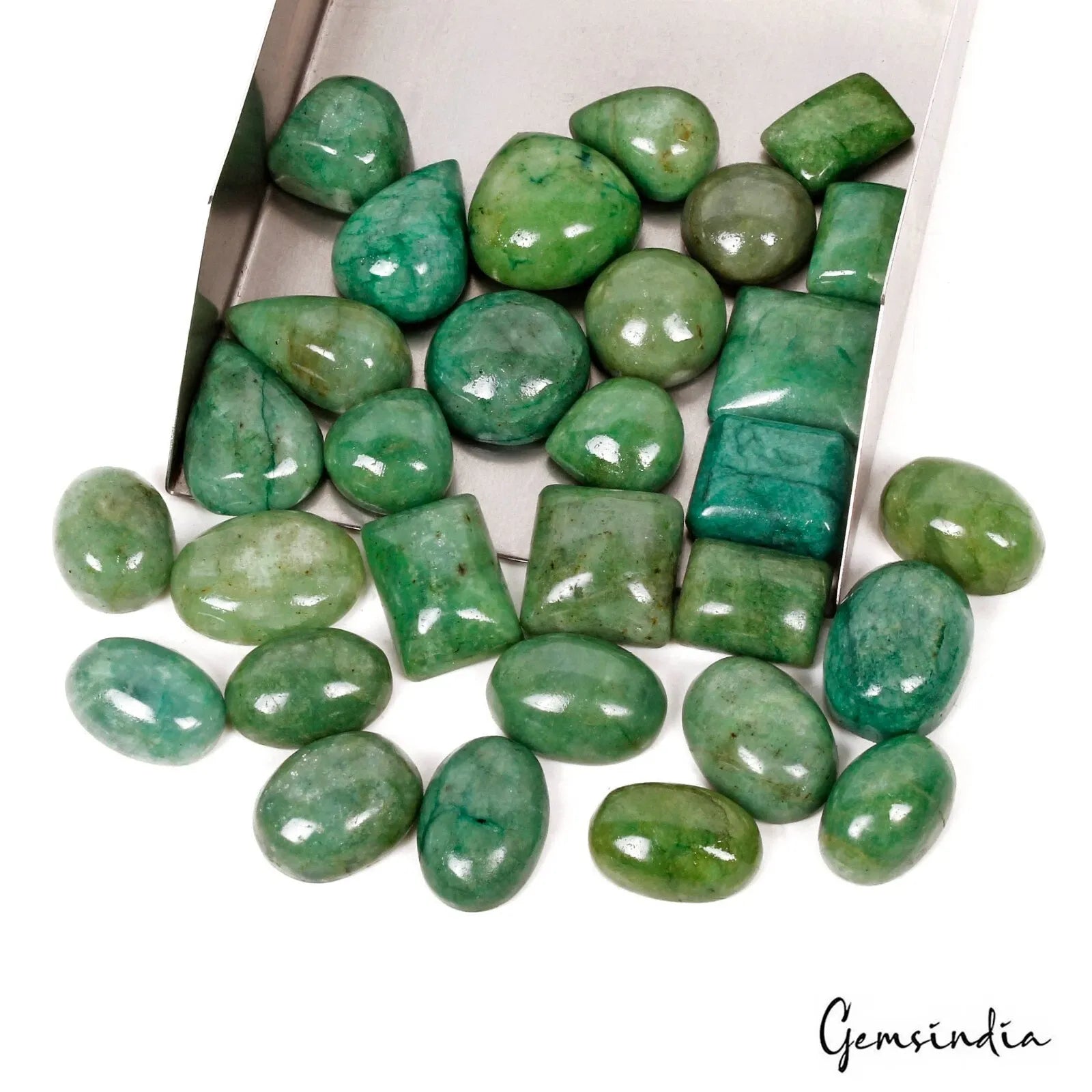 Brazilian Emerald Lot, Cabochon, Color Enhanced, Green — 30 Pieces, 17mm to 27mm, 840 Ct, Brazil