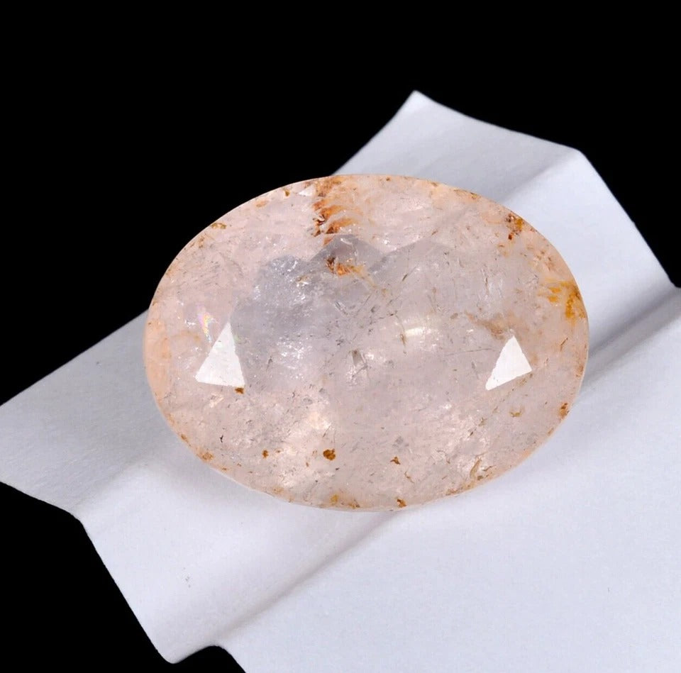 Morganite Loose Gemstone, Oval Faceted, Untreated — 19x14x10mm, 17.40 Ct, Brazil