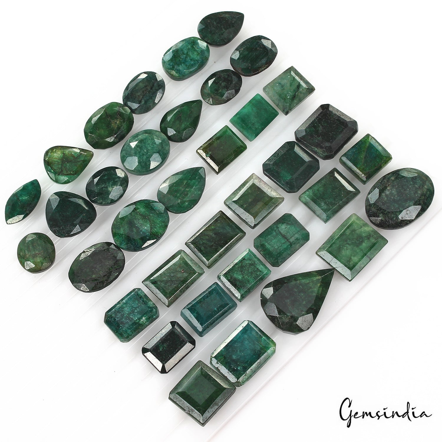 620 Cts/36 Pcs Natural Brazilian Bottle Green Emerald Mixed Cut Wholesale Gems