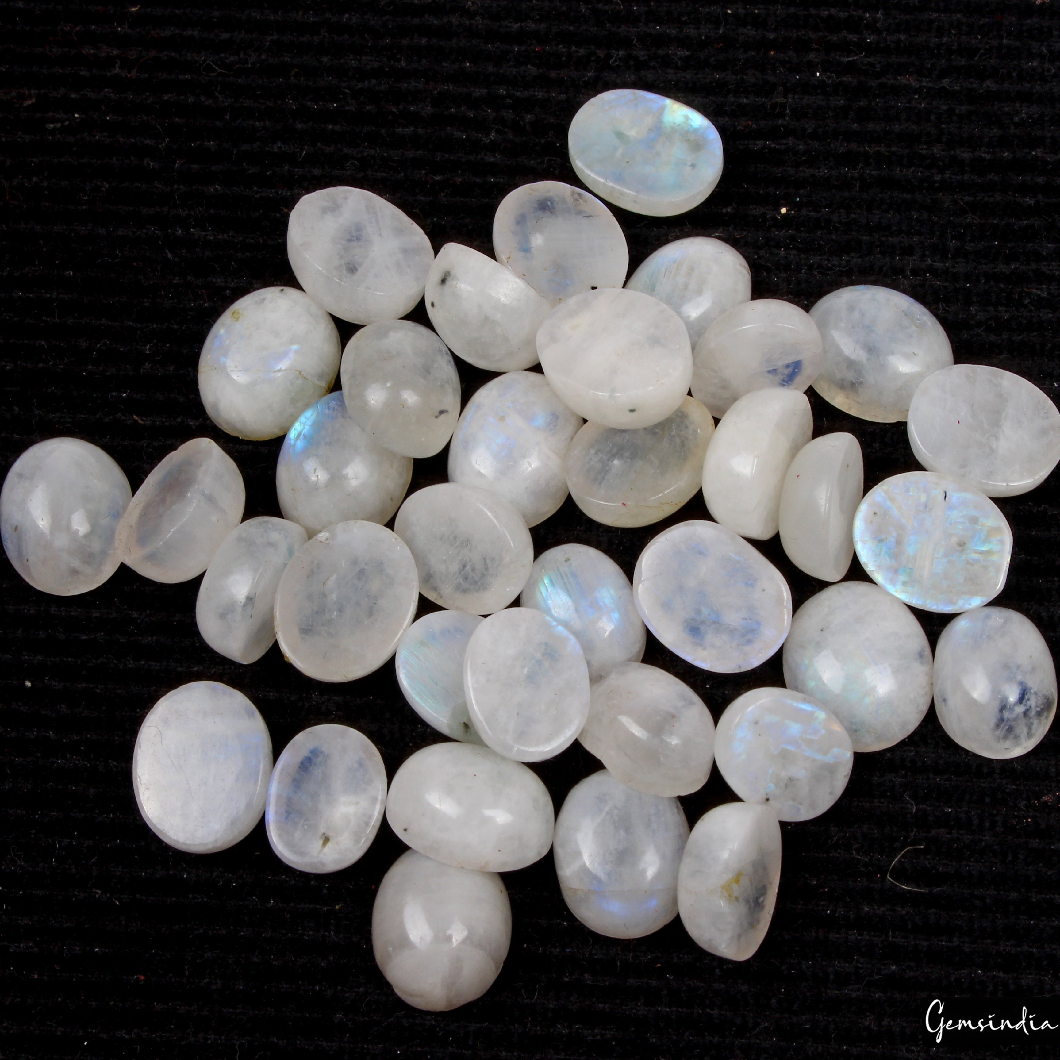 35 Pcs Natural Moonstone 10mm-12mm Oval Blue Shines Cabochon Loose Gemstones Lot