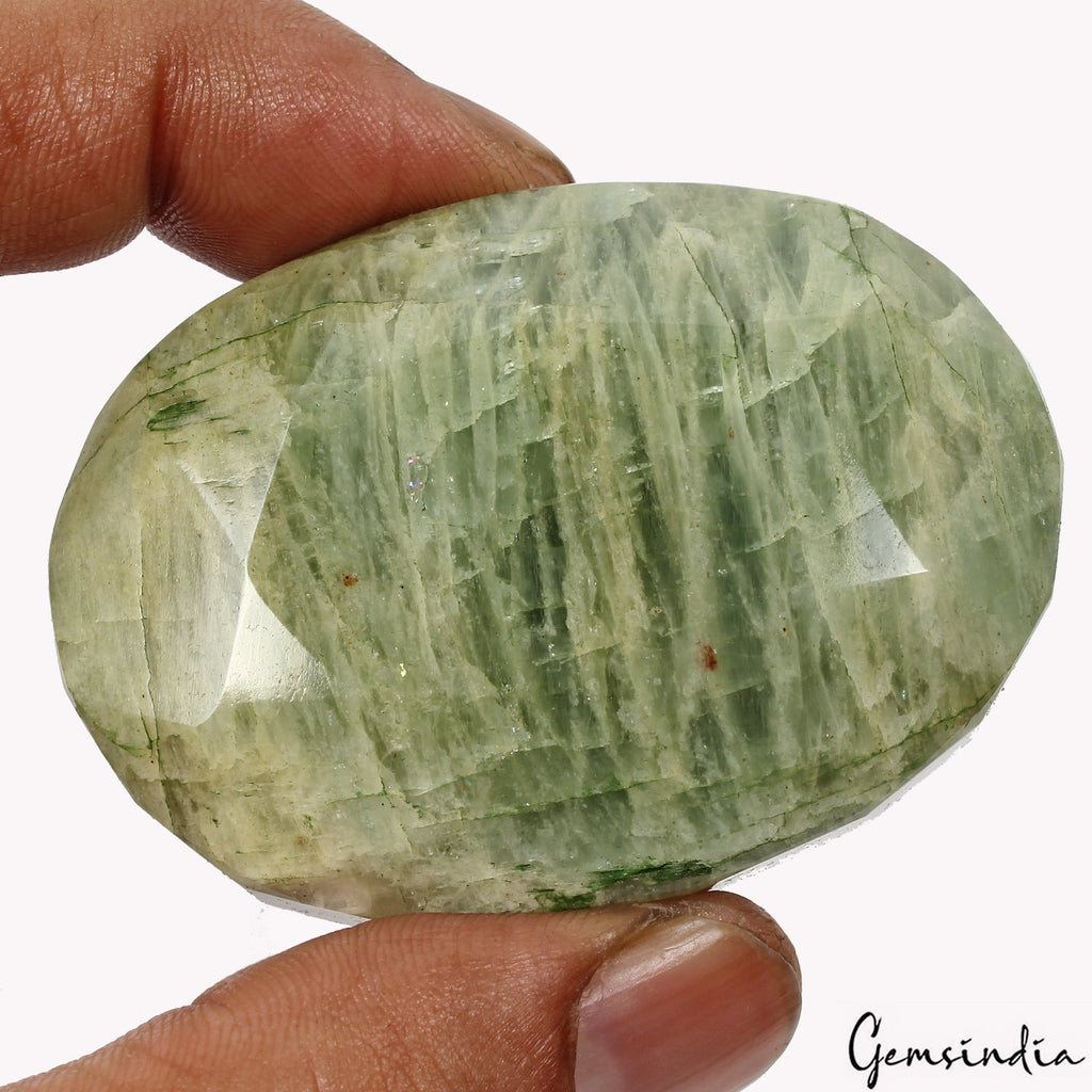 580 Cts Natural Green Emerald Oval Faceted Earth Mined Loose Brazilian Gemstone