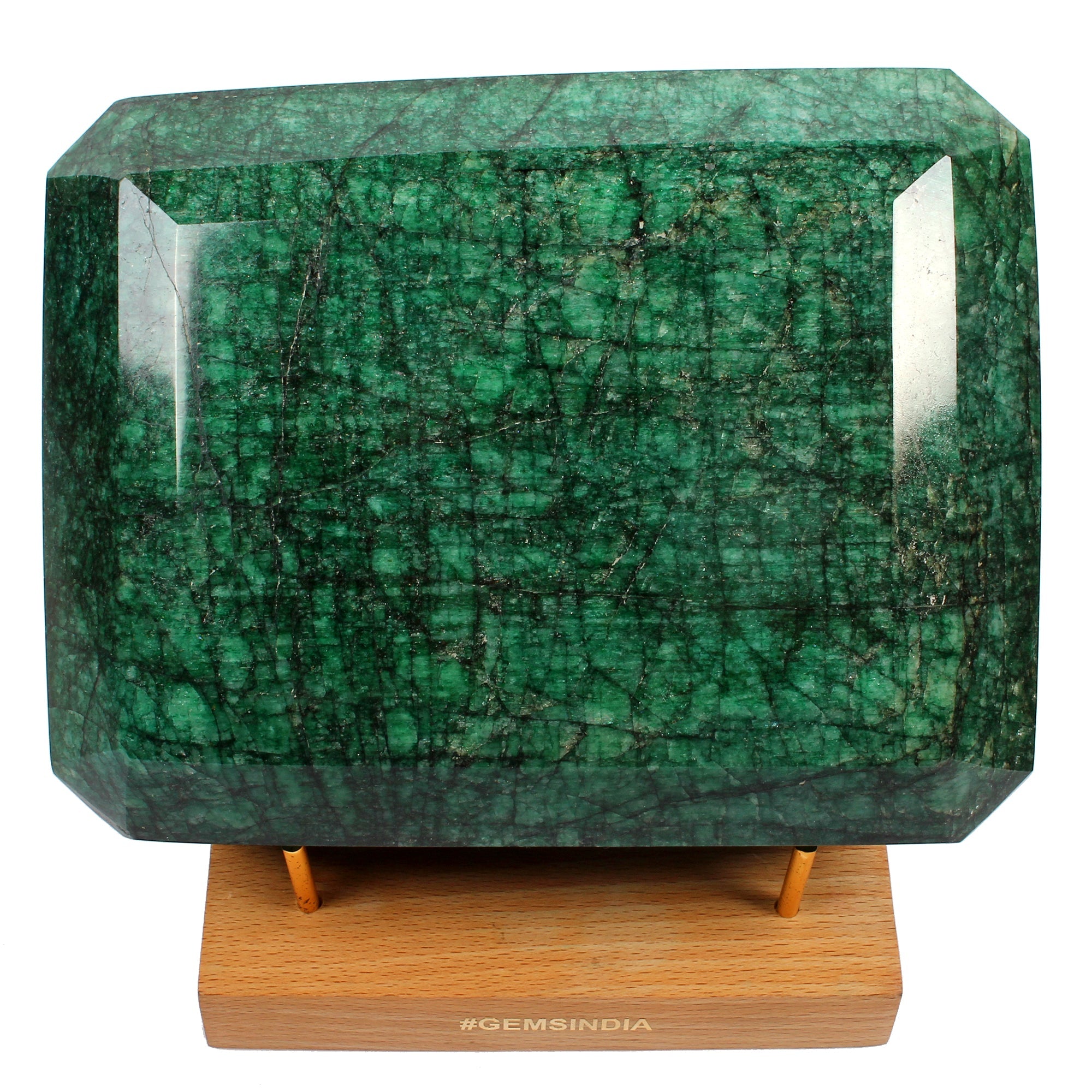 Huge 4.5Kg Natural Brazilian Green Emerald Earth Mined Museum Size Huge Gemstone