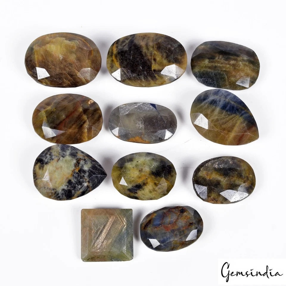 Sapphire Lot, Loose Gemstone — 11 Pieces, 30mm to 51mm, 2650 Ct