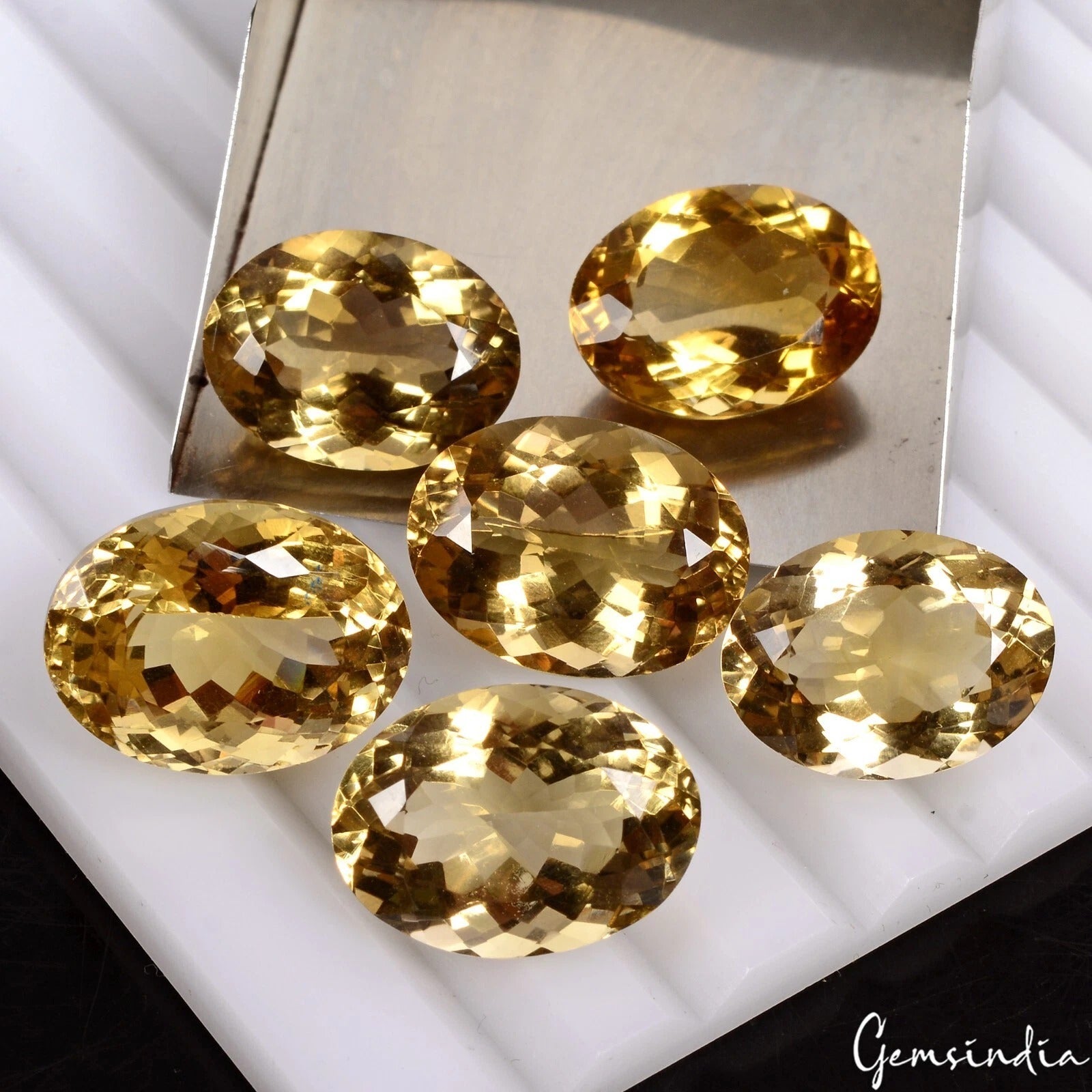 77.00 Ct 6pcs/ VVS Oval Natural Yellow Citrine - Luxurious Certified Brazil Gems