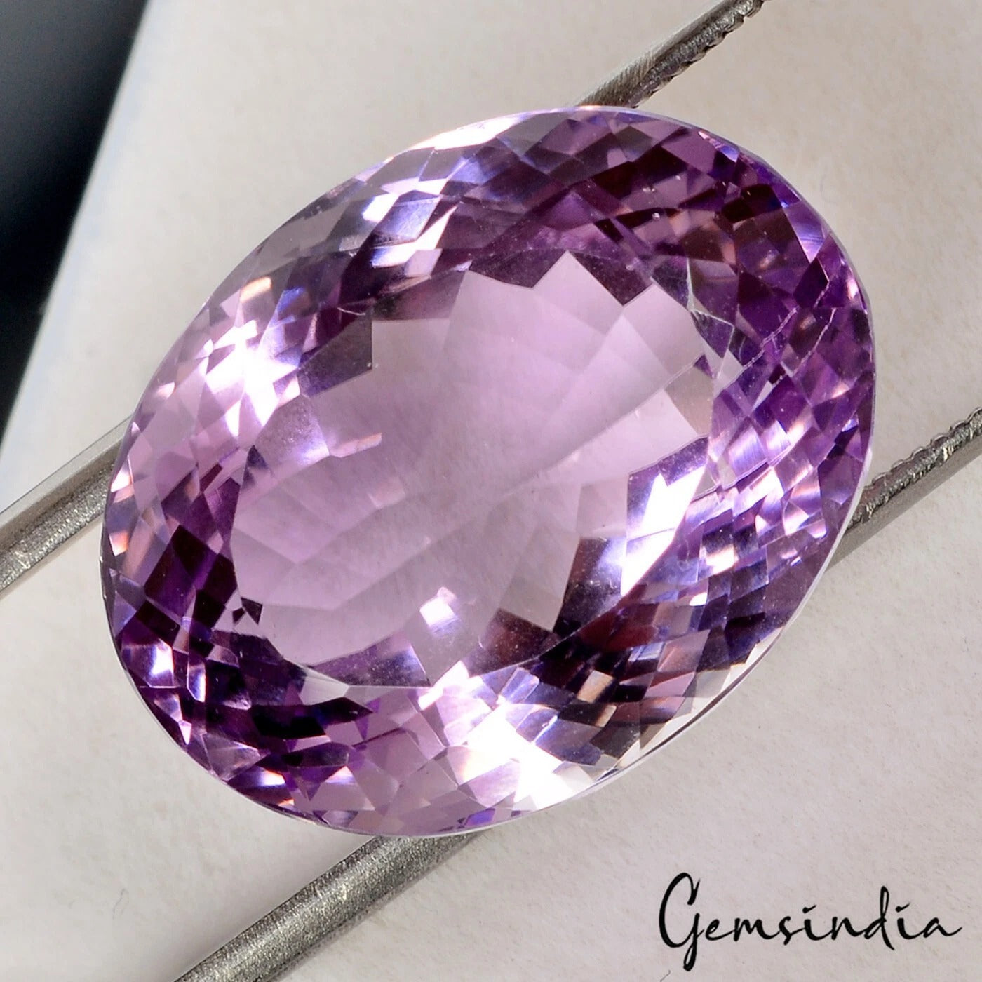 Amethyst Loose Gemstone, Untreated, Purple — 20 x 15 x 12mm, 27.85 Ct