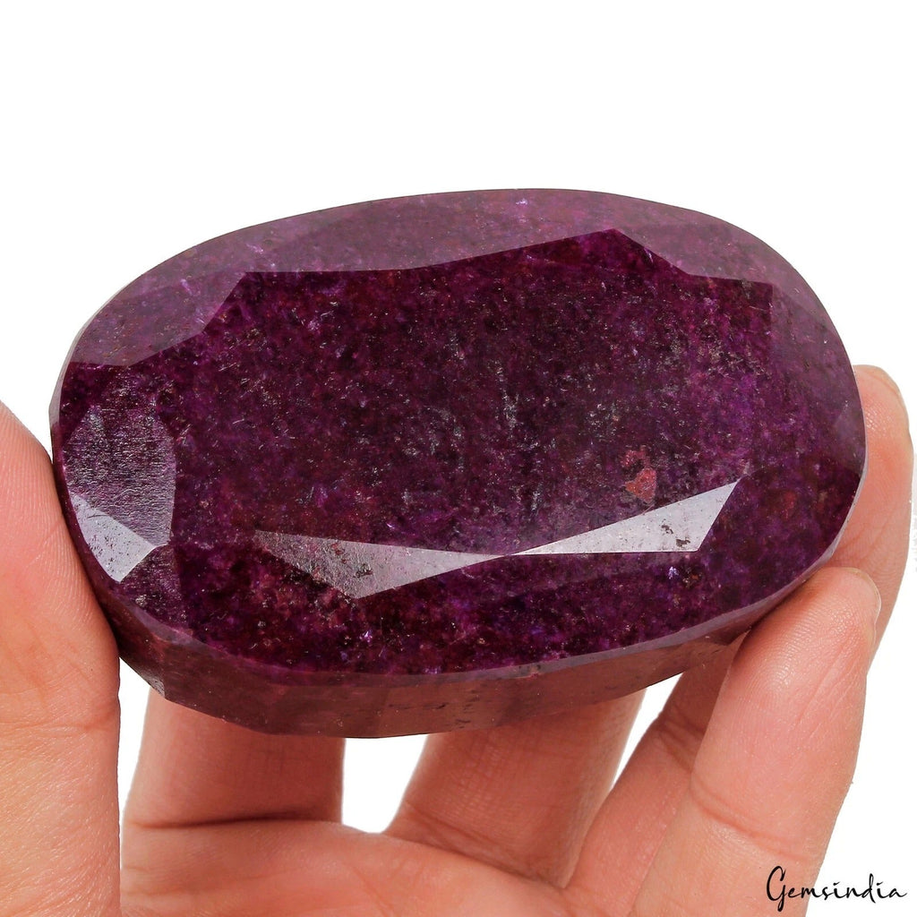 Natural Red Ruby 1450 Ct Oval Cut Loose Faceted Earth mined Gemstone, Madagascar