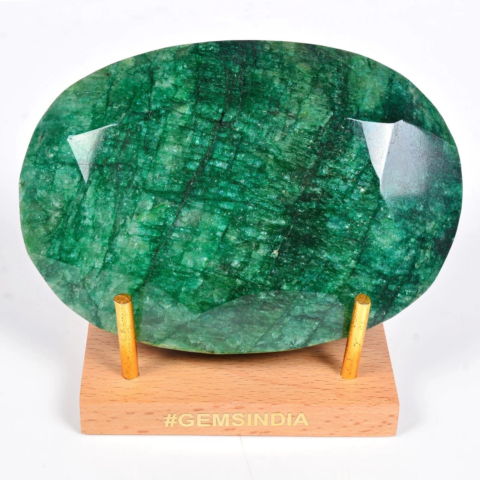 Certified 2860 Cts Natural Brazilian Green Emerald Oval Cut Earth Mined Huge Gem