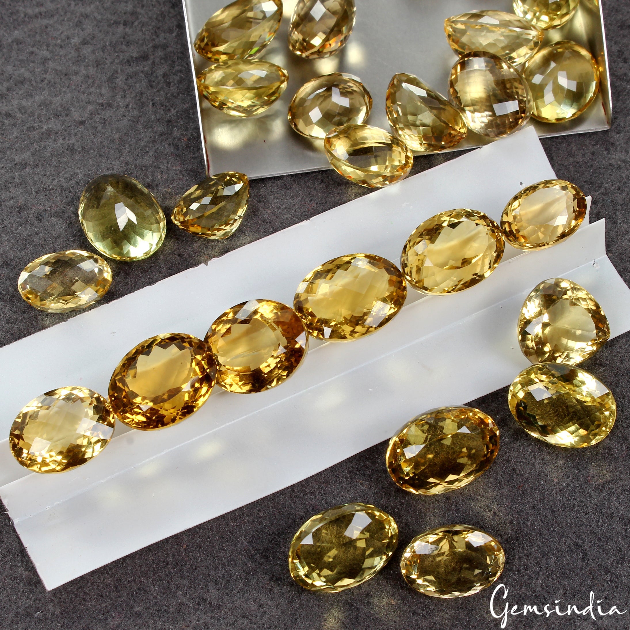 VVS 475Ct Natural Citrine 14-17mm Oval Cut Top Quality Loose Untreated Gemstones