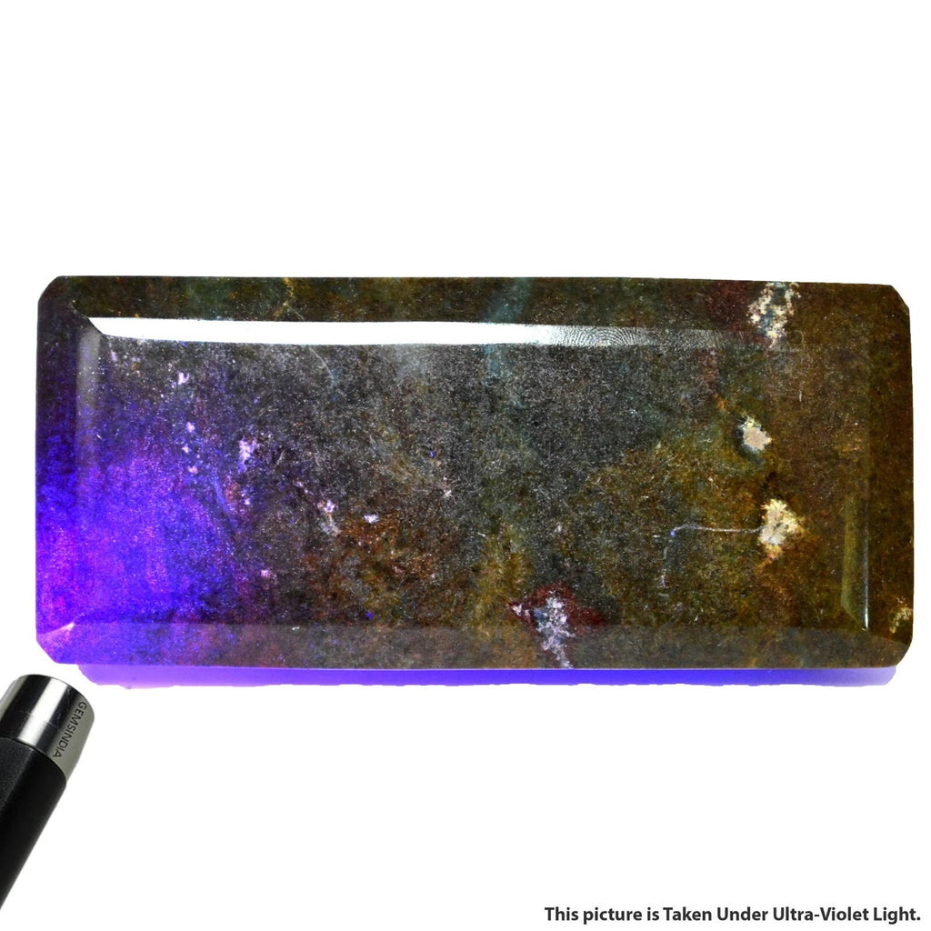 Ruby Kyanite Loose Gemstone, Untreated — 4.6x2.1x1.5 Inches, 3000 Ct (0.6 Kg), Madagascar