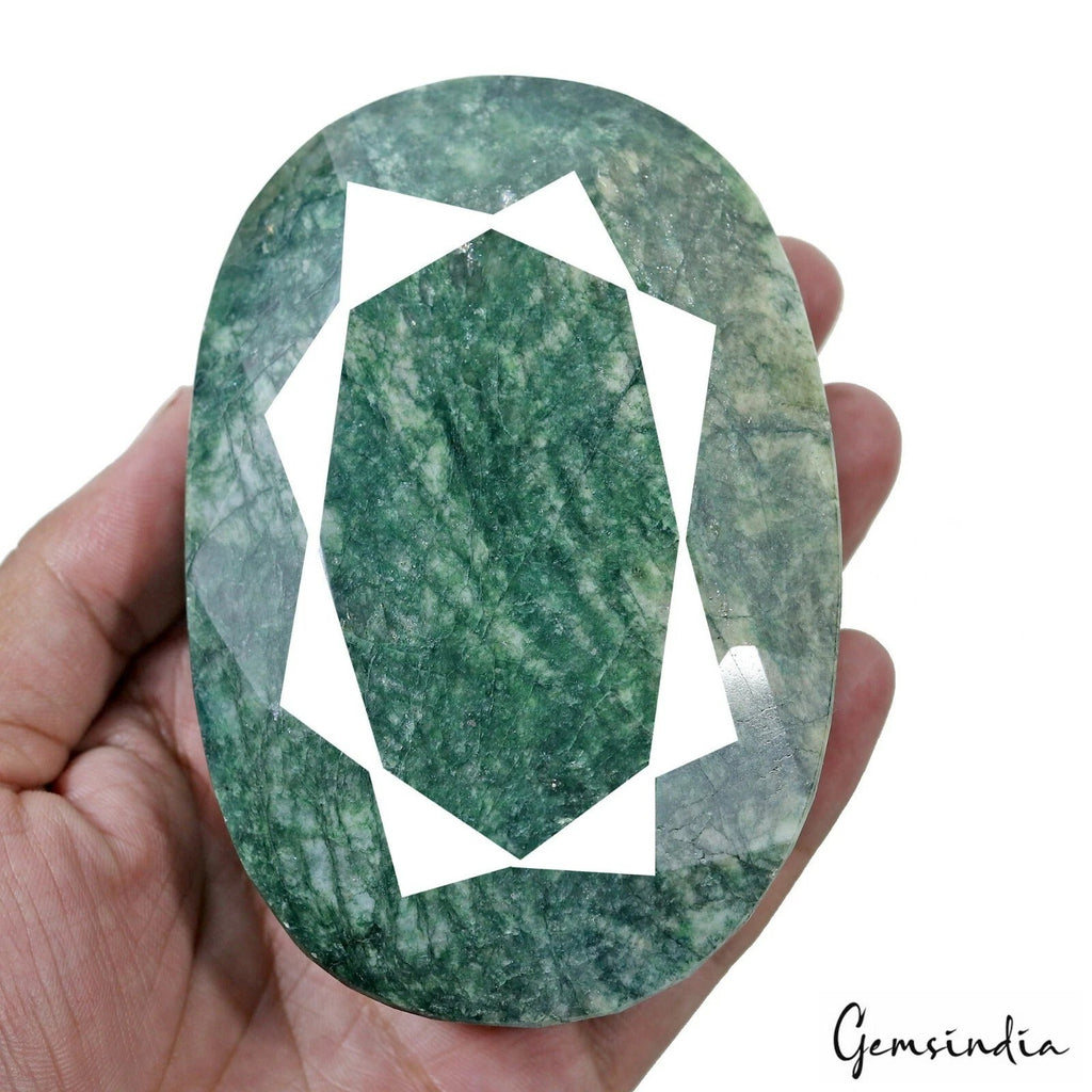 2600 Ct Natural Green Emerald Oval Faceted Cut Loose Museum Size Brazil Gemstone