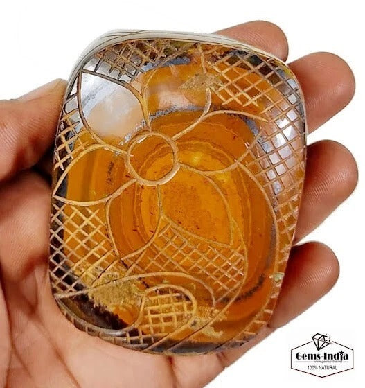 Tiger Eye Carving, Cushion Carved, Untreated — 73x55x31 mm, 1290 Ct, Madagascar