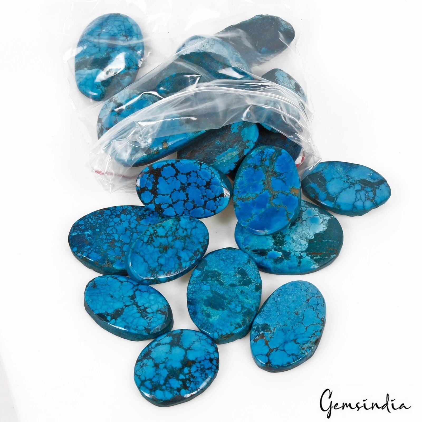 Turquoise Lot, Cabochon, Mix Cabochon, Blue — 19 Pieces, 23mm to 34mm, 460 Ct