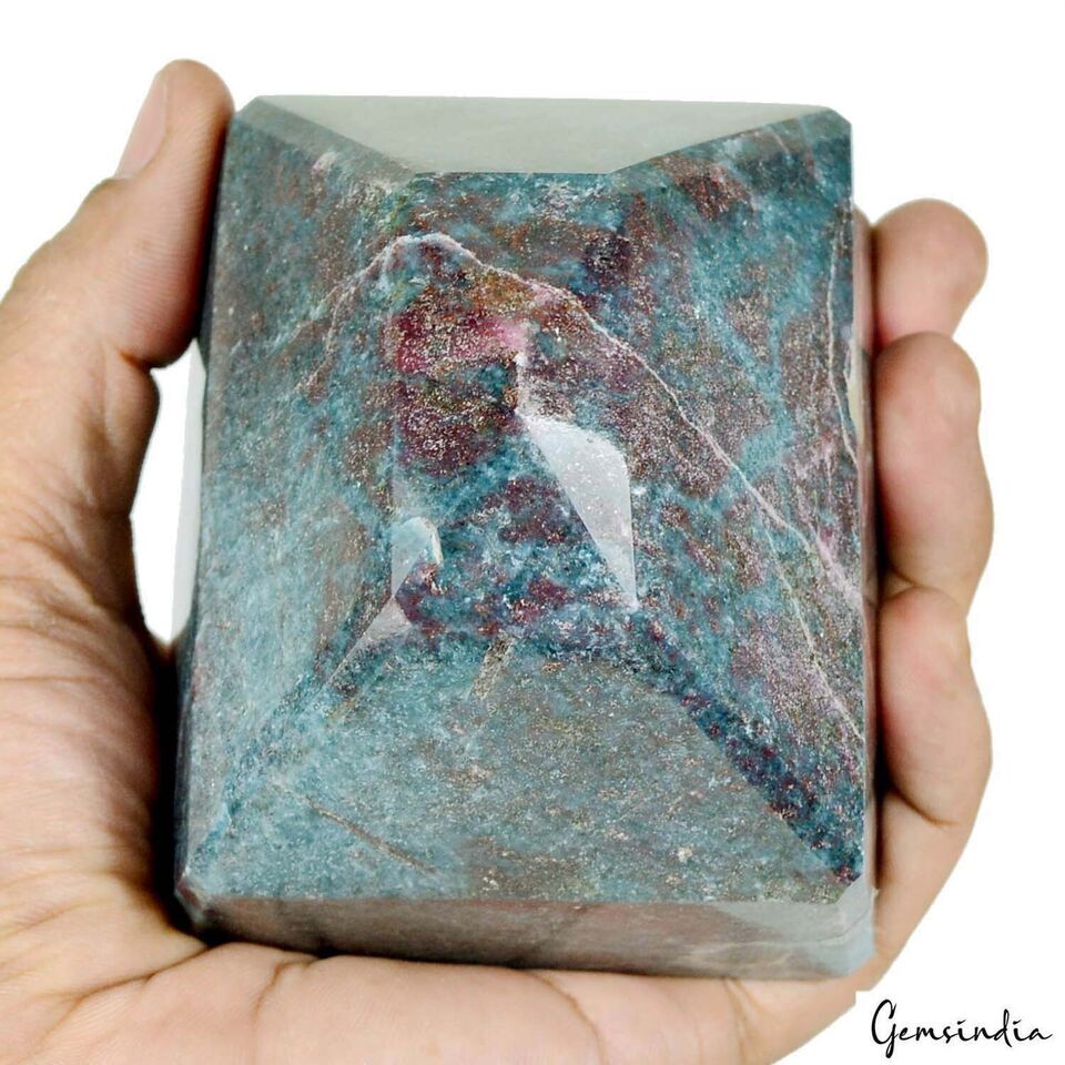 Ruby Kyanite Loose Gemstone, Untreated — 3.6x3.1x2.75 Inches, 6150 Ct (1.23 Kg), Madagascar