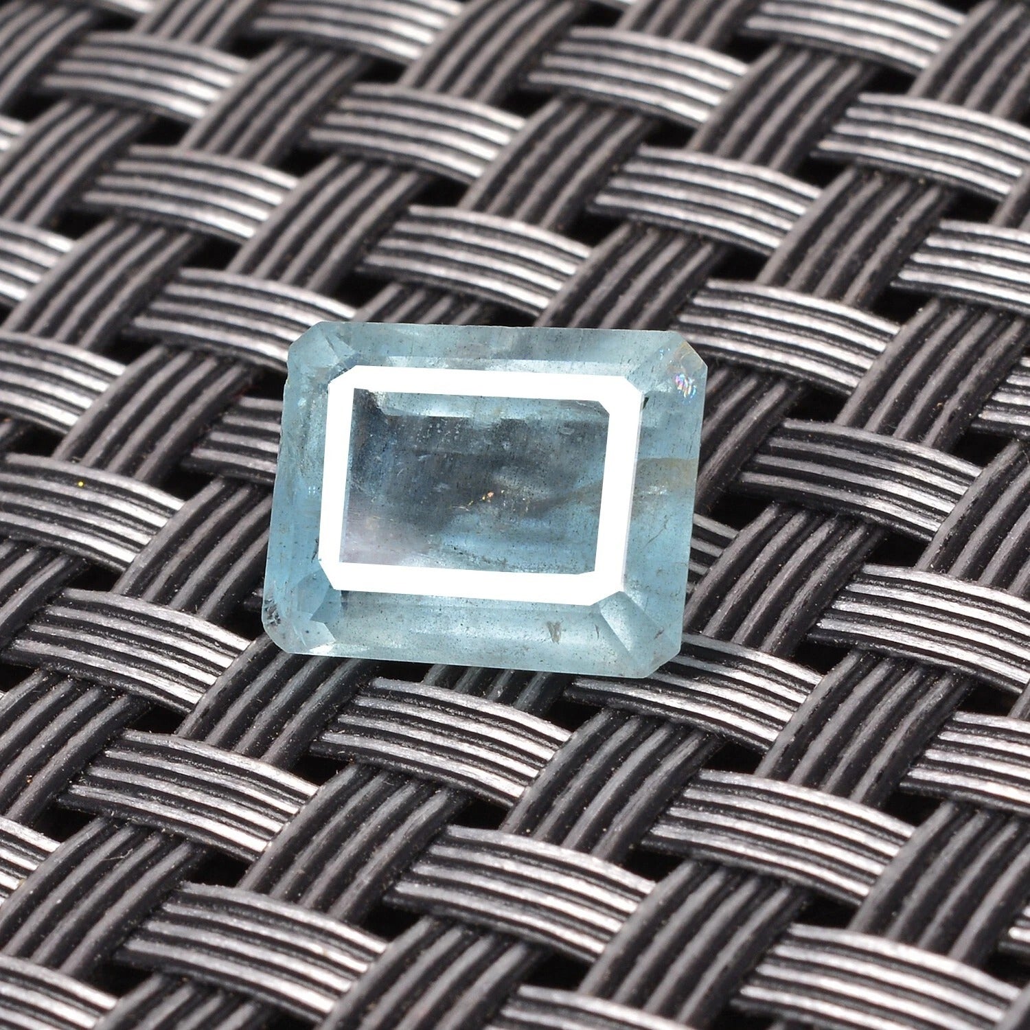Aquamarine Loose Gemstone, Blue — 15 x 13 x 9mm, 13.00 Ct, Brazil