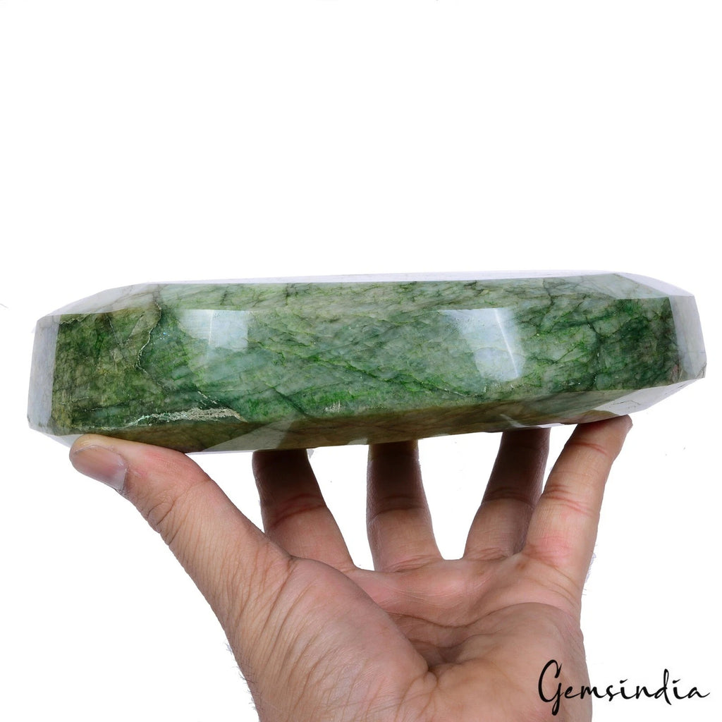 Emerald Loose Gemstone, Oval Faceted Cut, Green — 8x6.7x2 inches, 16800 Ct (3.36 Kg), Brazil