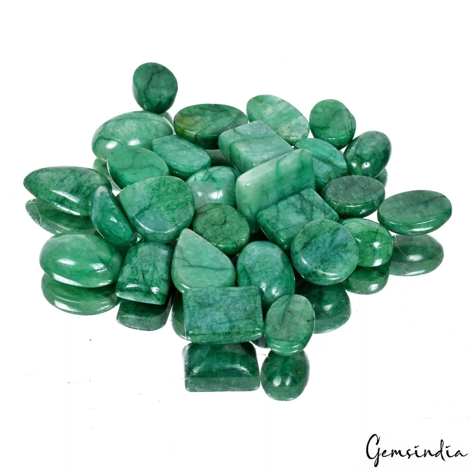 Emerald Lot, Cabochon, Green — 27 Pieces, 16mm to 22mm, 500 Ct, Brazil