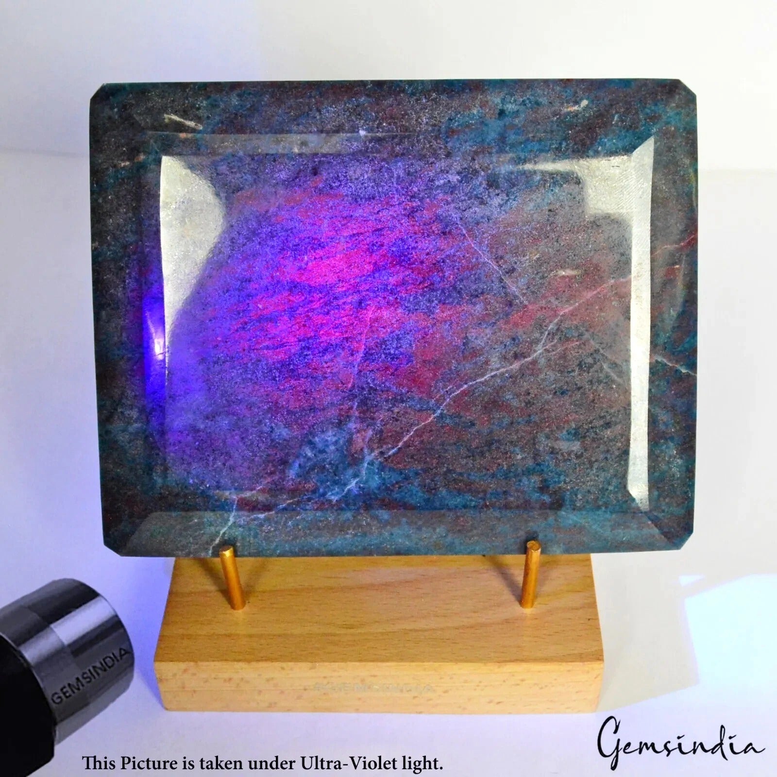 Ruby Kyanite Loose Gemstone, Octagon faceted, Untreated — 6.7x5.25x1.8 inches, 18400 Ct (3.68 Kg), Madagascar