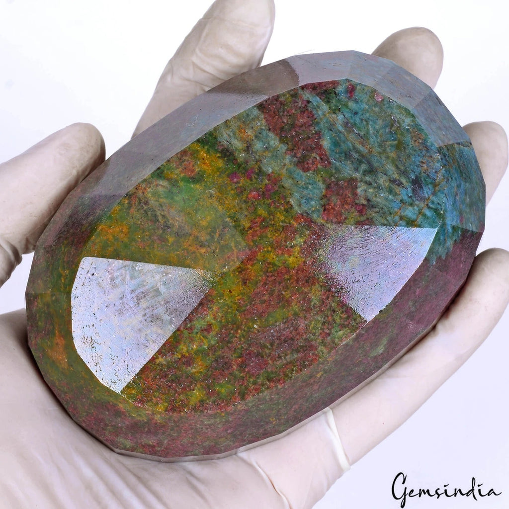 Ruby Kyanite Loose Gemstone, Untreated — 112x77x46mm, 4350 Ct, Madagascar